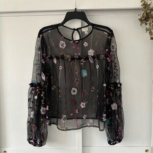 Mesh Floral Embroidered Blouse • Size S • Cottagecore • Boho • Fairycore